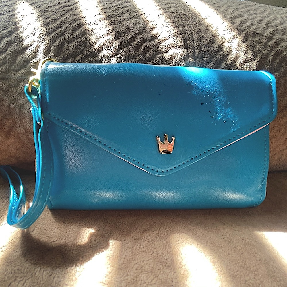 Wristlet Wallet Teal Blue with Cute Gold Crown - Picture 13 of 13